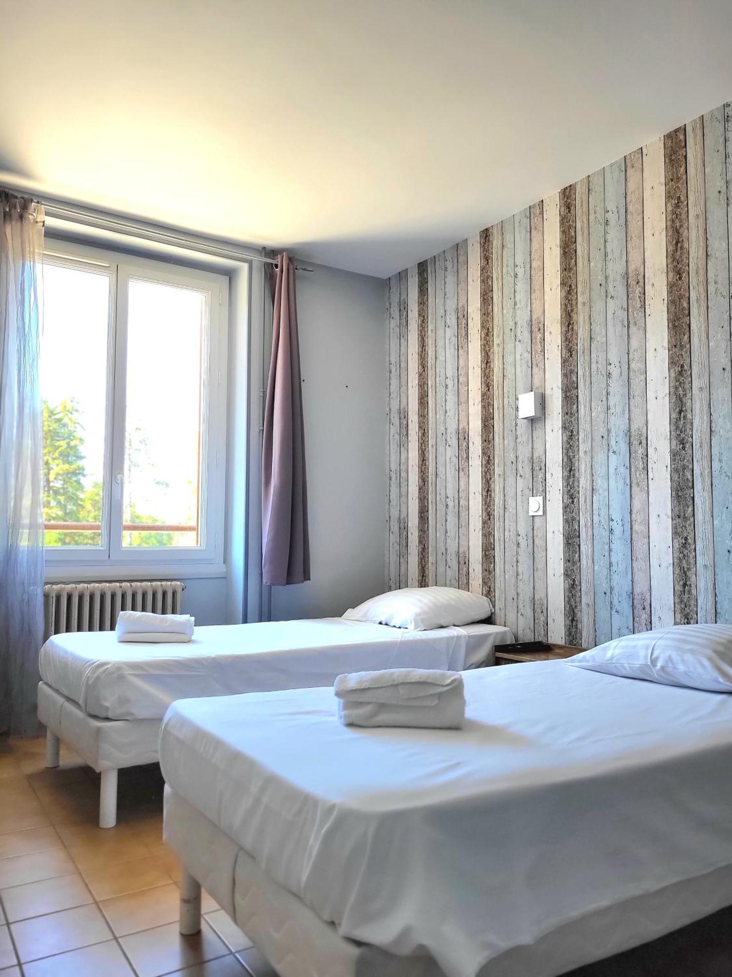 Cit'Hotel La Residence Villebois Bagian luar foto